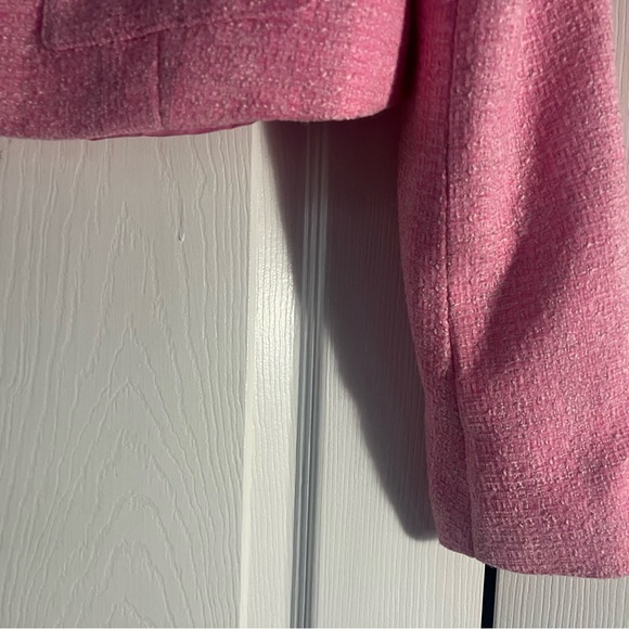 Pink Tweed Crop Jacket (8) - Picture 2 of 12